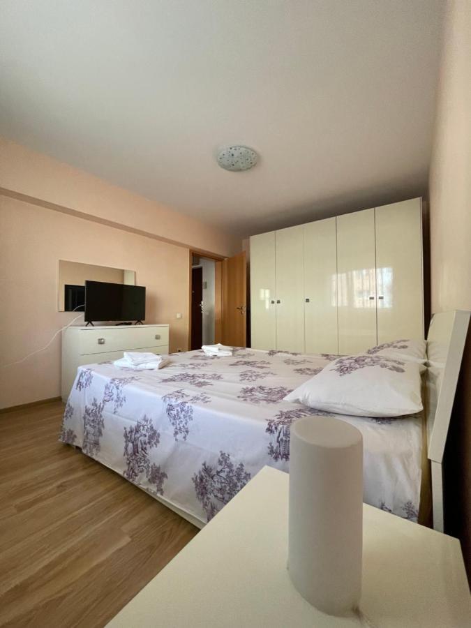 Cerna Apartament Apartment บราชอฟ ภายนอก รูปภาพ